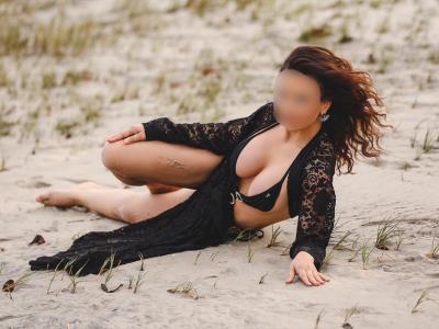 Paola Ferragani Independent Escort